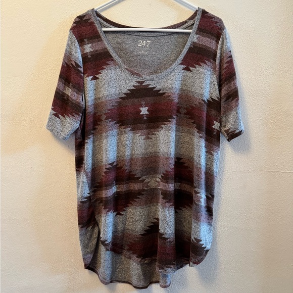 24/7 Maurices Tops - Maurice’s 24/7 Flawless Mixed Pattern Tunic Tee XL